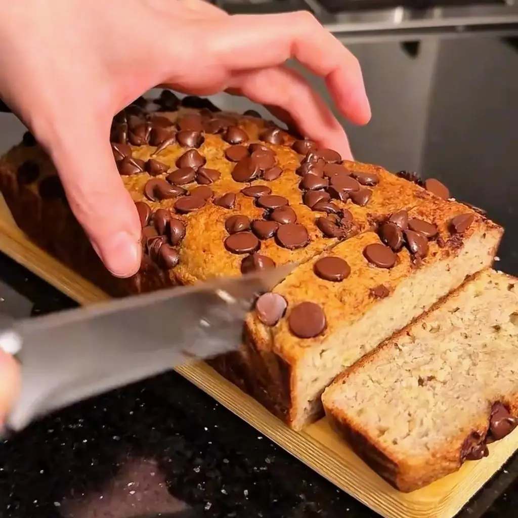 Easy Healthy Oat Banana Bread (No Flour!)