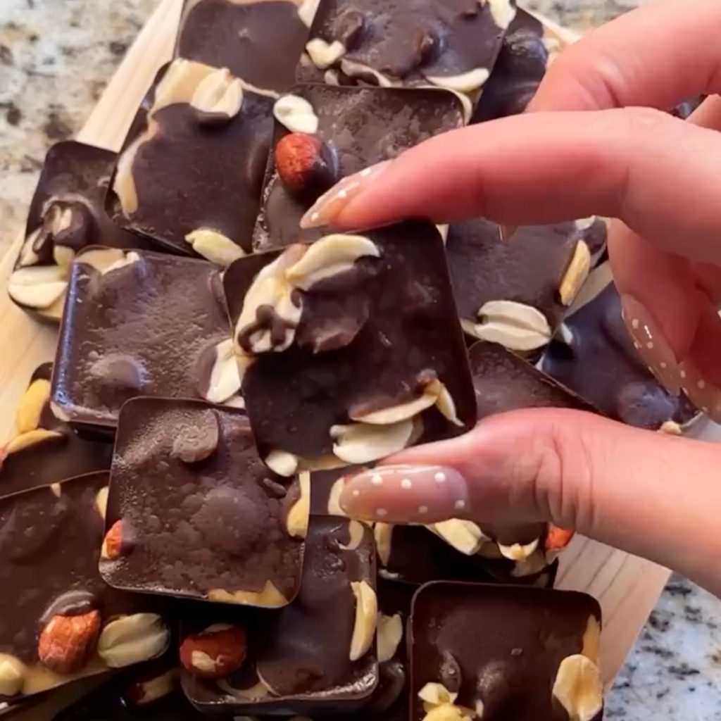 Snickers Candy Frozen Bars (Healthy 4-Ingredient Recipe)