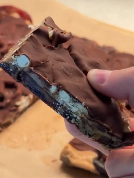 Ultimate Date Bark Recipe: Healthy Snickers in Minutes