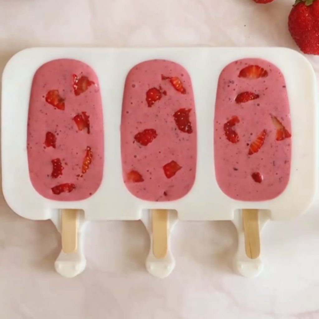 Creamy Berry Popsicles