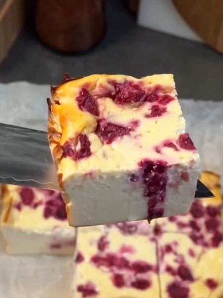 Perfect Protein Cottage Cheese Cheesecake (Viral Recipe!)